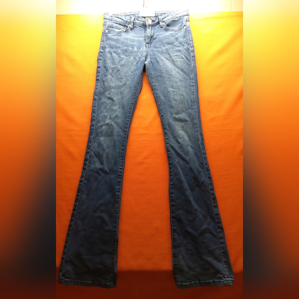 Classic Blue Fare Leg Juniors Jeans